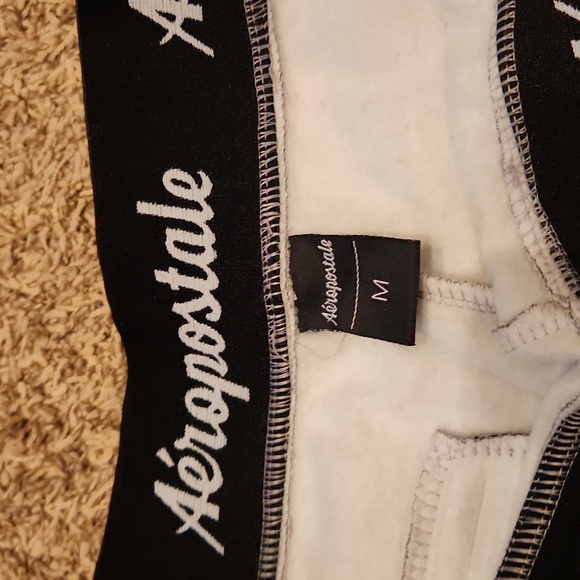 Aeropostale Joggers - Picture 5 of 11